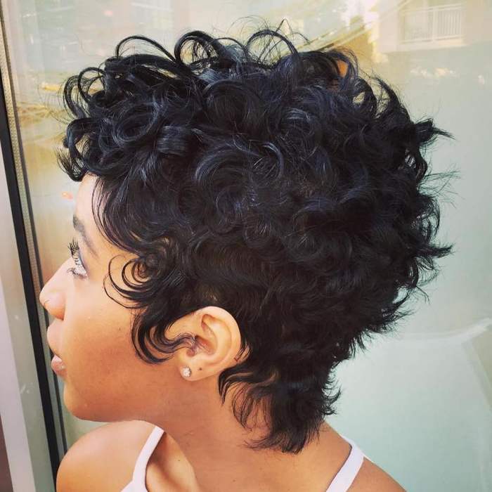 Hairstyles for short black curly hair